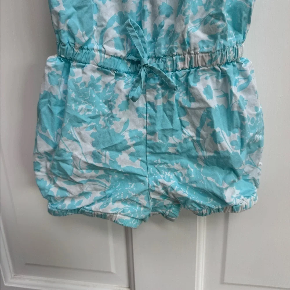 NWOT Baby GAP 3T Girls Blue and White Floral Romper
